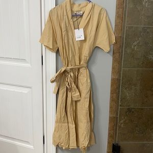 NWT size 6 GLAMOROUS brand midi stone color linen dress